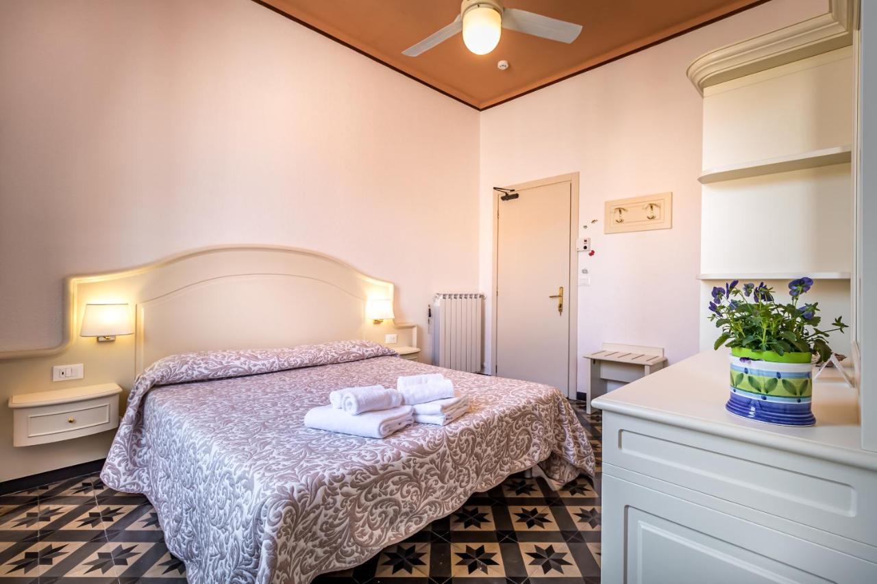 Miramare Di Varigotti Eksteriør billede